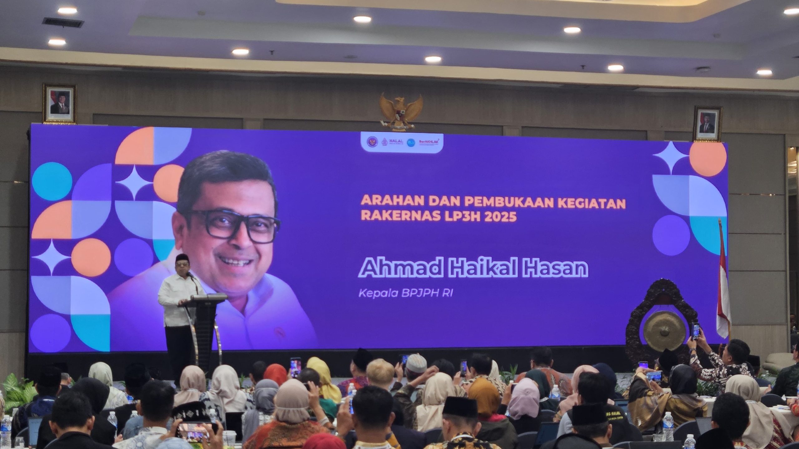 Arahan pembukaan oleh Kepala BPJPH RI, Ahmad Haikal Hasan